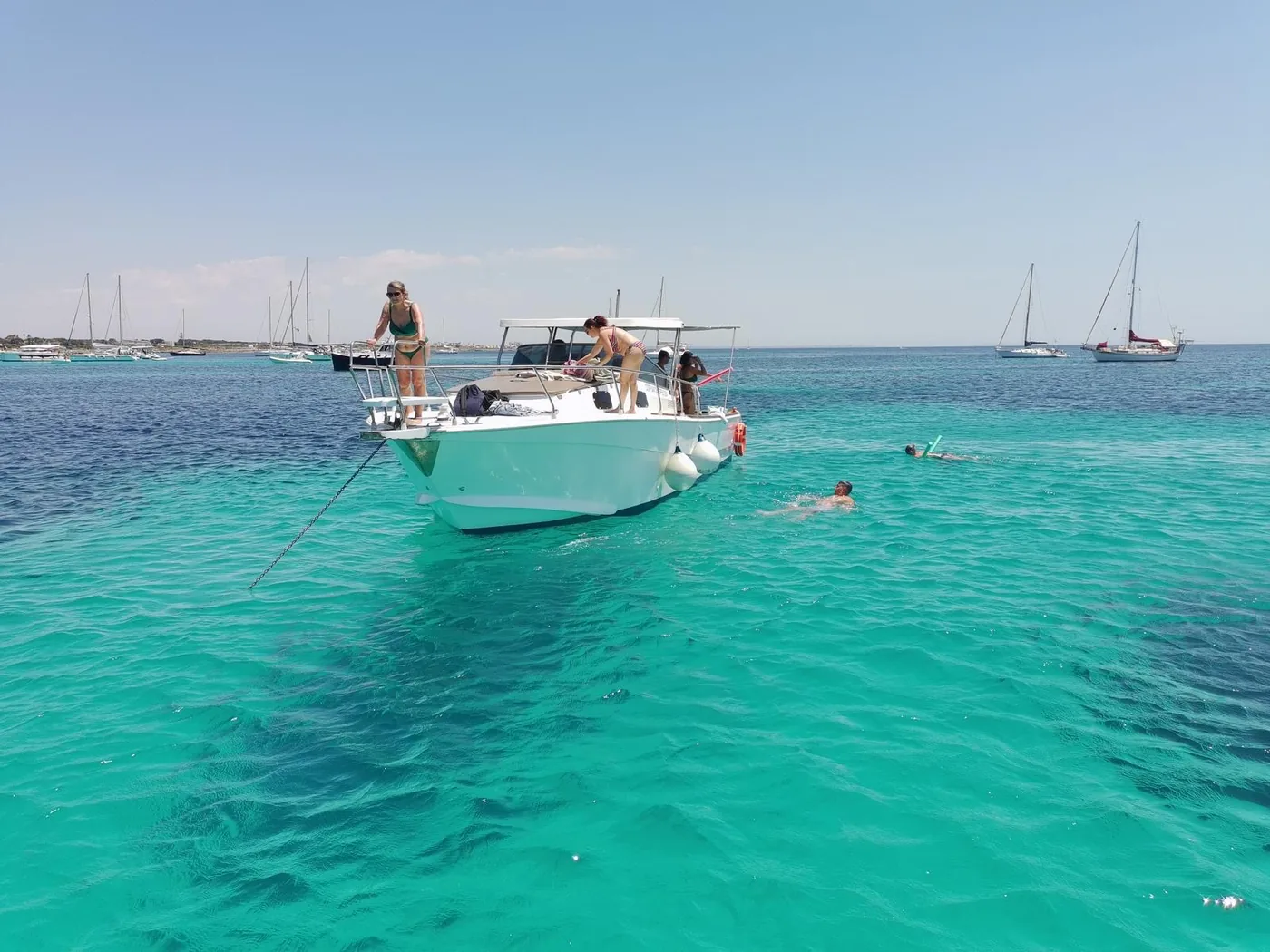 Barca Stella Marina con ospiti e snorkeling — Favignana